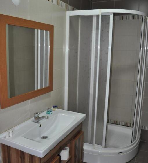 غرفة عائلية, Park Otel