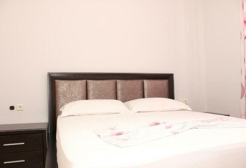 آپارتمان لوکس 1 خوابه, Leva S Apartments