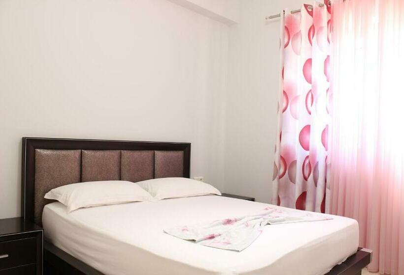 آپارتمان لوکس 1 خوابه, Leva S Apartments