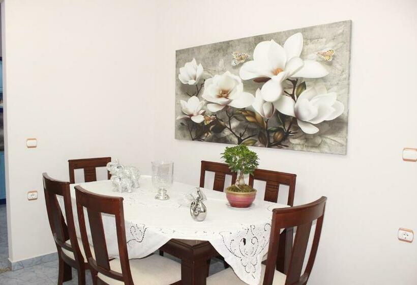 آپارتمان لوکس 1 خوابه, Leva S Apartments