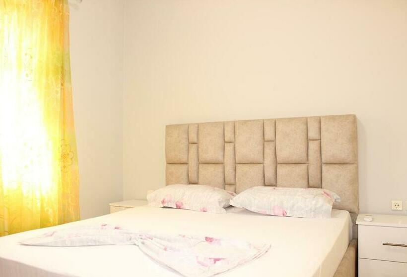 آپارتمان لوکس 1 خوابه, Leva S Apartments