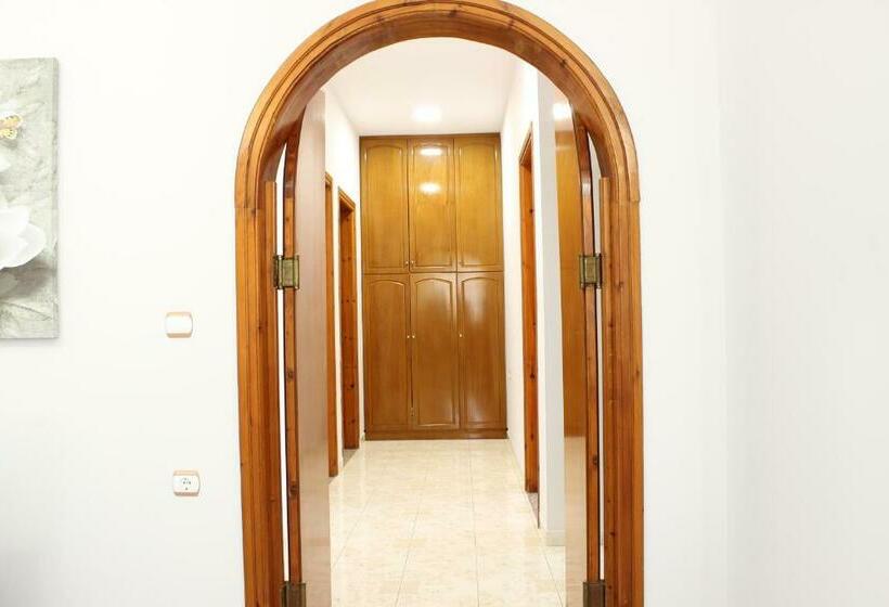 آپارتمان لوکس 1 خوابه, Leva S Apartments