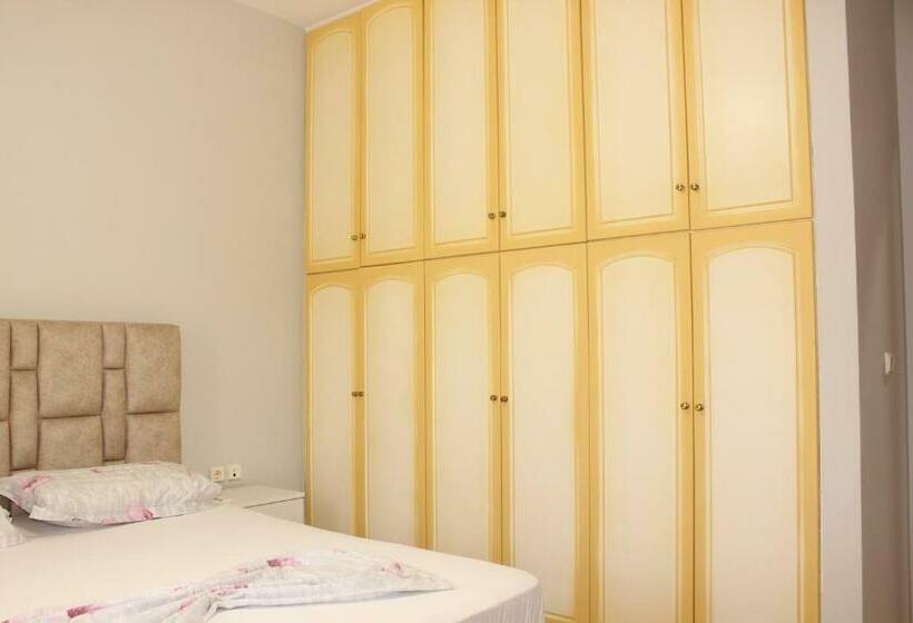 آپارتمان لوکس 1 خوابه, Leva S Apartments