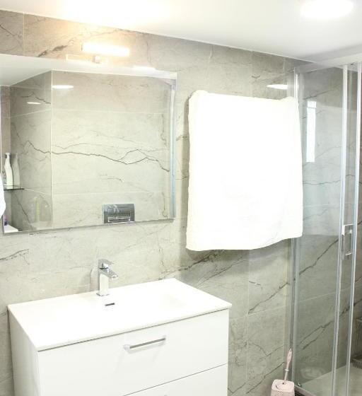 آپارتمان لوکس 1 خوابه, Leva S Apartments