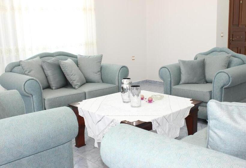 آپارتمان لوکس 1 خوابه, Leva S Apartments