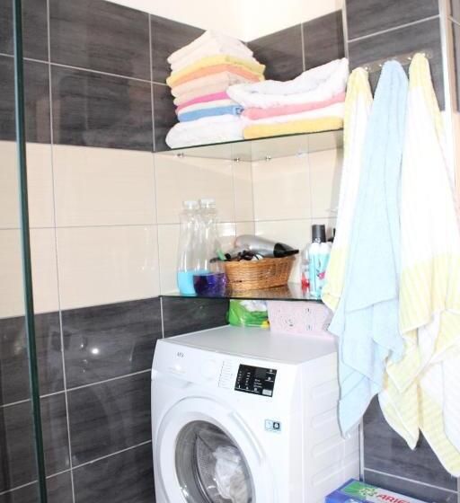 آپارتمان 1 خوابه با بالکن, Leva S Apartments