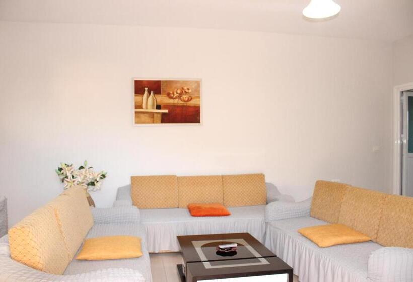 آپارتمان 1 خوابه با بالکن, Leva S Apartments