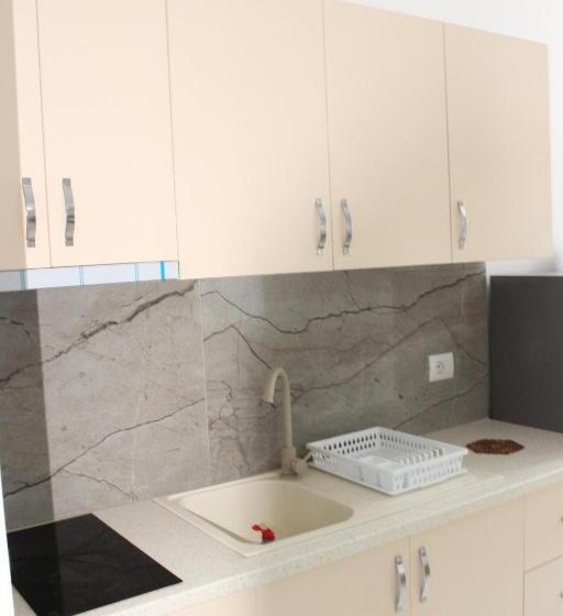 اتاق استاندارد چهار تخته, Leva S Apartments