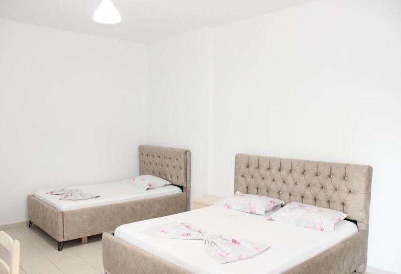 اتاق استاندارد چهار تخته, Leva S Apartments