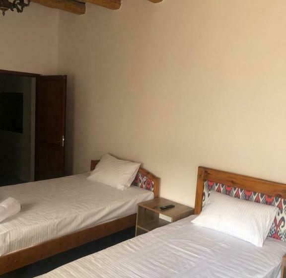 غرفة قياسية ثلاثية, Dolon B&b