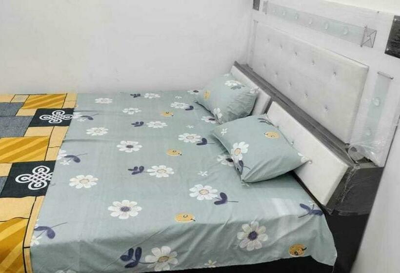 Трехместный Номер Классика, Oyo 81037  Lotus