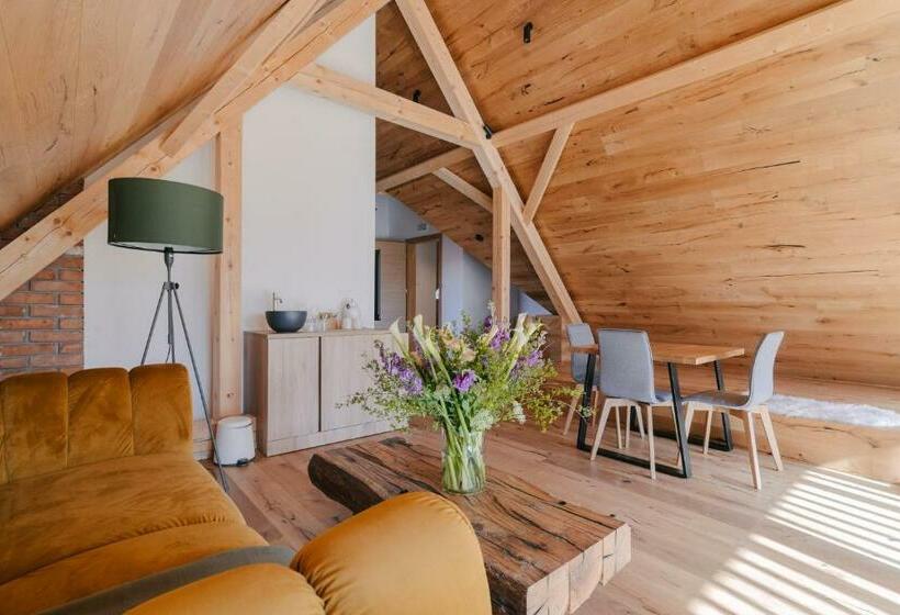 سوییت سوپریور, Pira