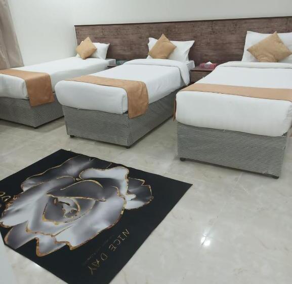 Номер Стандарт Трехместный, شقق سما سول المخدومة