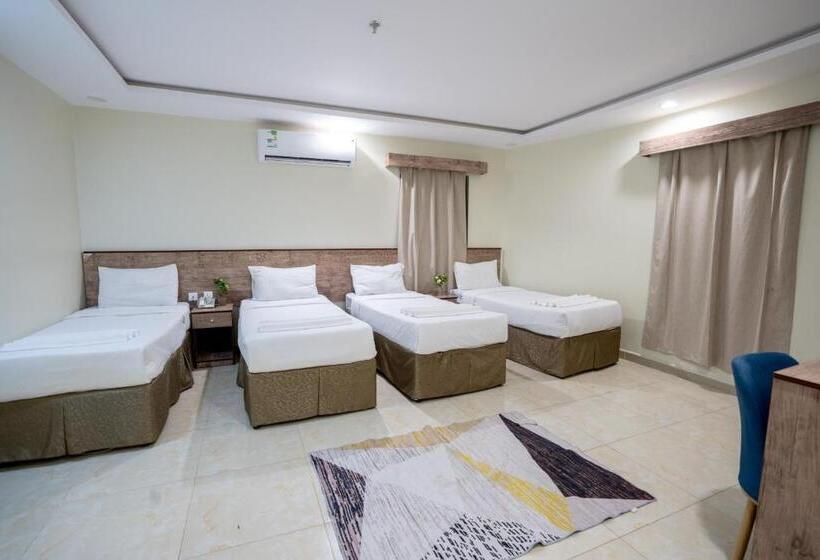 غرفة قياسية رباعية, شقق سما سول المخدومة