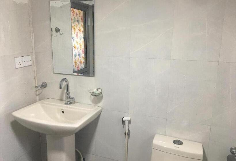 エコノミールーム, Sebastian Family Villa