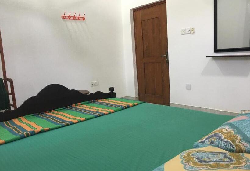 エコノミールーム, Sebastian Family Villa