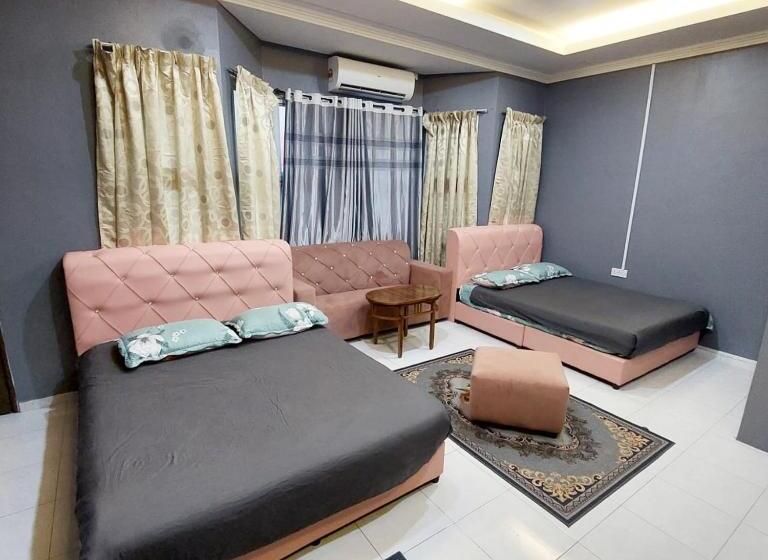 디럭스 패밀리 룸, Iskandar Perak