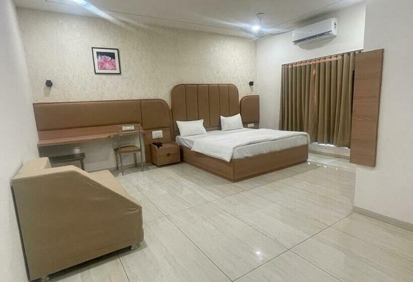 חדר סופריור, Sparsh Inn