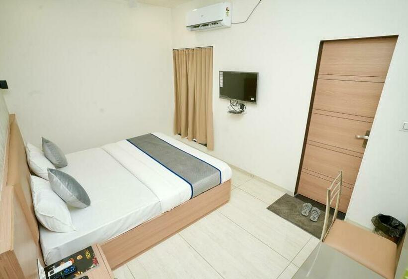 חדר דלוקס, Sparsh Inn