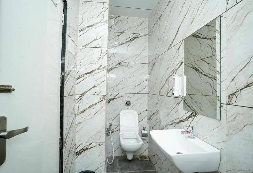 חדר דלוקס, Sparsh Inn