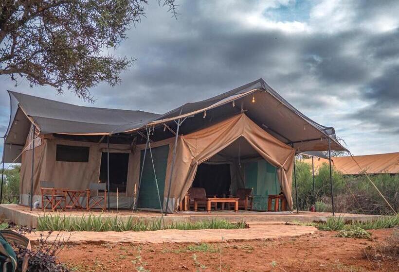 اتاق خانوادگی با چشم‌انداز کوه, Tulia Amboseli Safari Camp