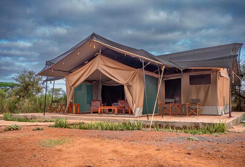 Familie Værelse Bjergudsigt, Tulia Amboseli Safari Camp