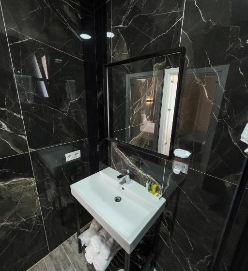 غرفة ديلوكس مزودة بشرفة, Umbelo Suites Dalyan