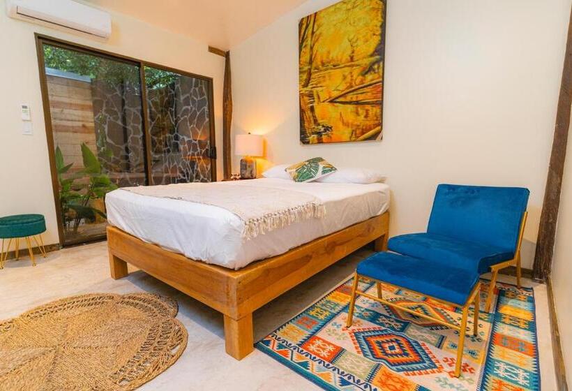 غرفة قياسية مع حمام خارجي, Hacienda La Norma Boho Boutique