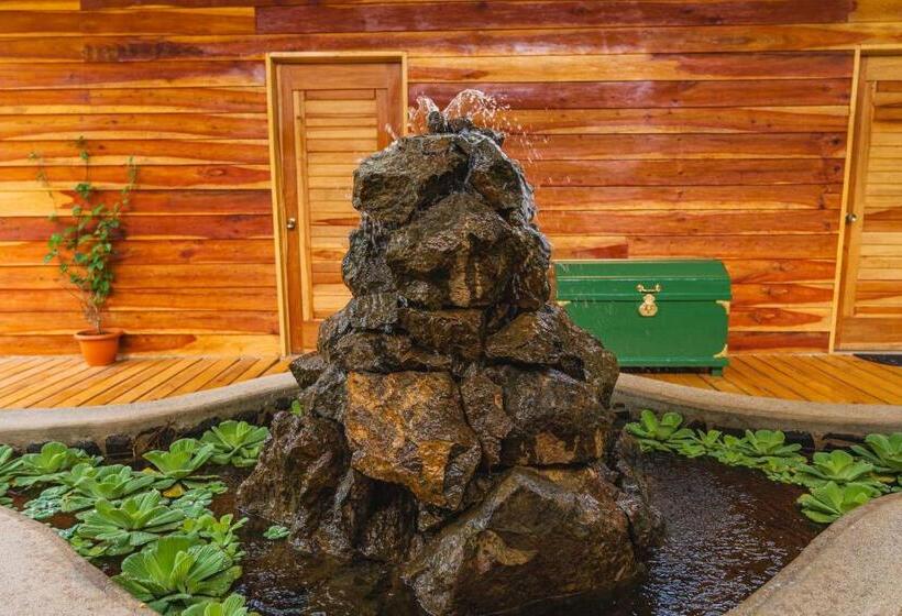 غرفة قياسية مع حمام خارجي, Hacienda La Norma Boho Boutique