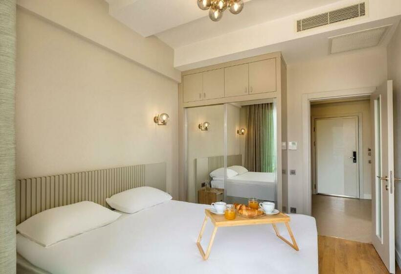 سوییت با چشم‌انداز باغ, Sirius Town Residence And Spa