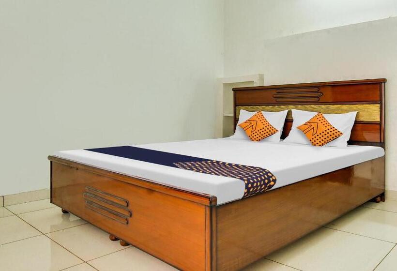 트리플 클래식 룸, Spot On Dream Motel