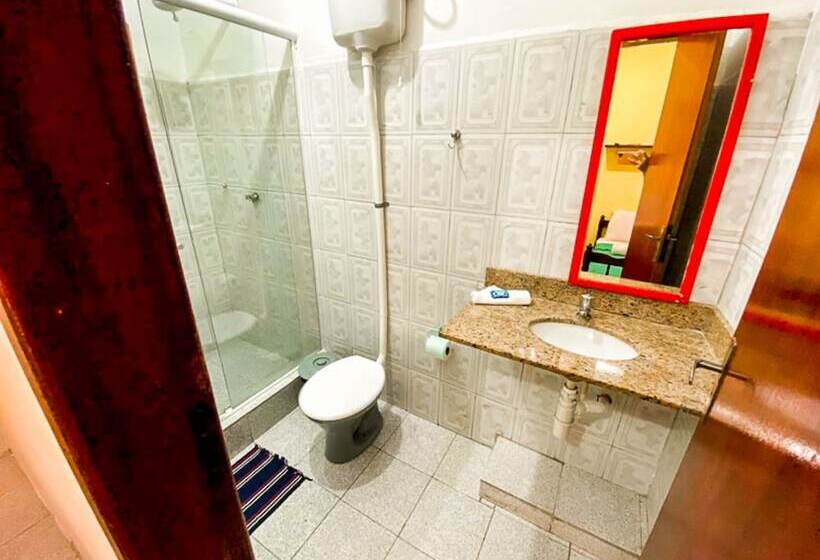 标准三人间, Pousada Chê Búzios