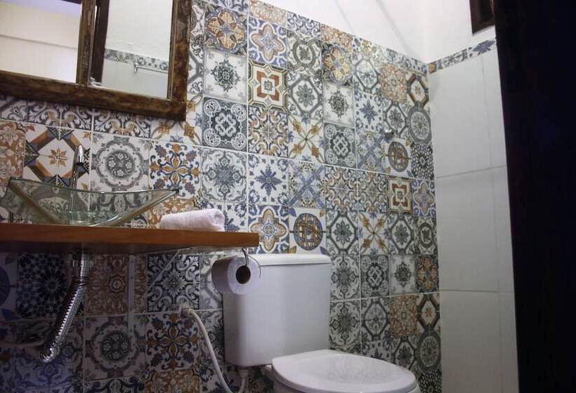 家庭间, Pousada Chê Búzios