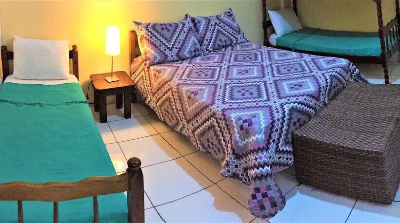 家庭间, Pousada Chê Búzios