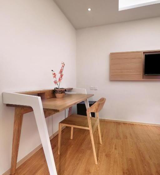 Номер Стандарт, Favehotel Palembang