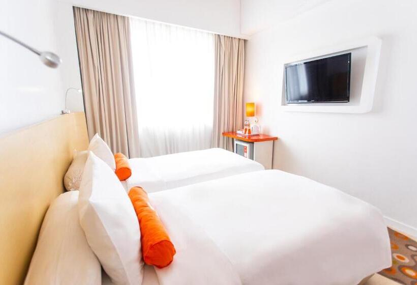 اتاق استاندارد, Harris Hotel Pontianak
