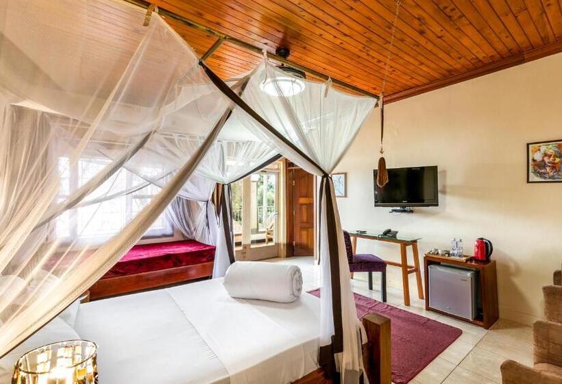 اتاق لوکس با چشم‌انداز دریاچه, 2 Friends Beach