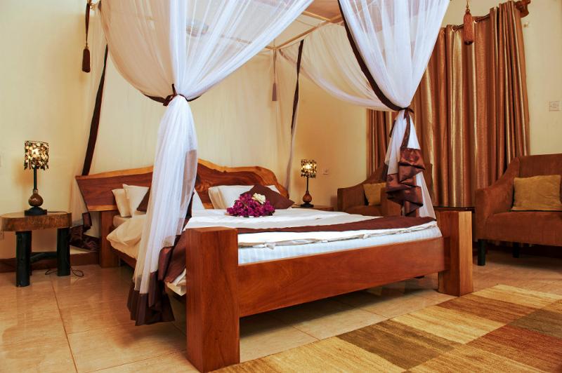 اتاق لوکس با چشم‌انداز دریاچه, 2 Friends Beach