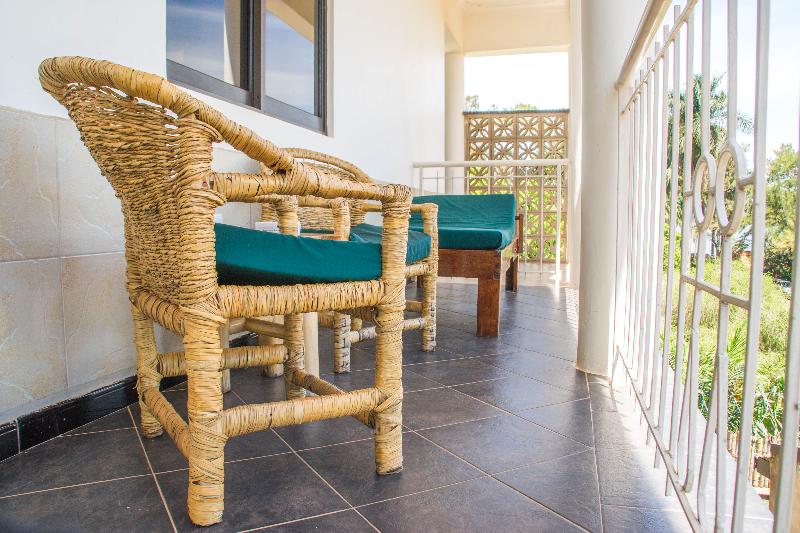 اتاق لوکس با چشم‌انداز دریاچه, 2 Friends Beach