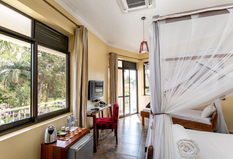 اتاق لوکس با چشم‌انداز دریاچه, 2 Friends Beach