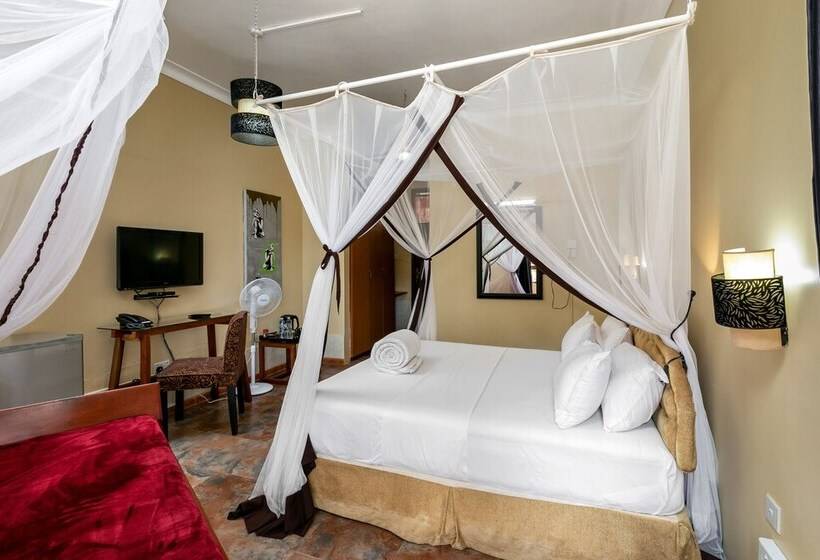 اتاق لوکس با چشم‌انداز استخر, 2 Friends Beach