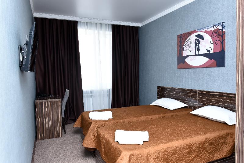 اتاق لوکس با چشم‌انداز دریاچه, 2 Friends Beach