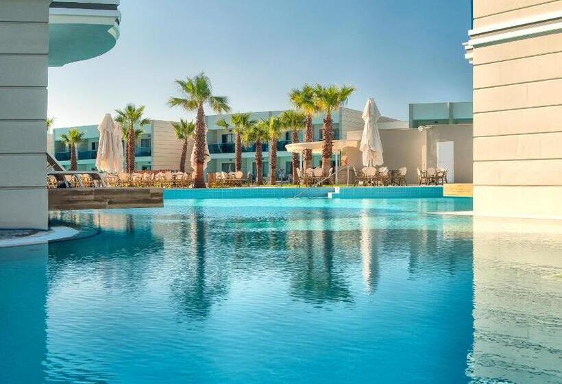 プールビュースタンダードルーム, Aquasis De Luxe Resort & Spa  Ultra All Inclusive