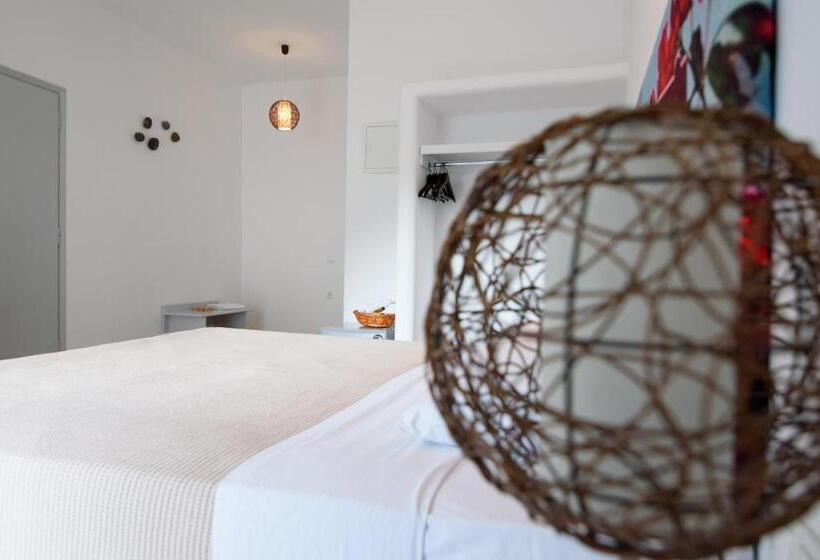 标准间, Atlas Boutique