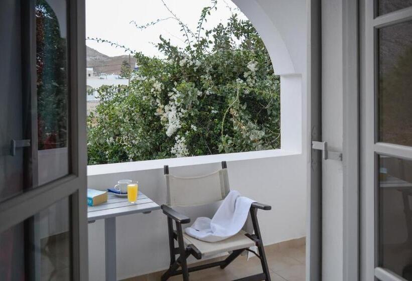 标准间, Atlas Boutique