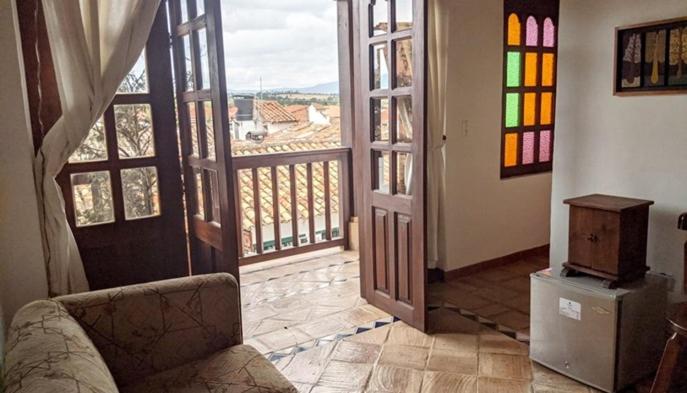 Люкс, Boutique La Española