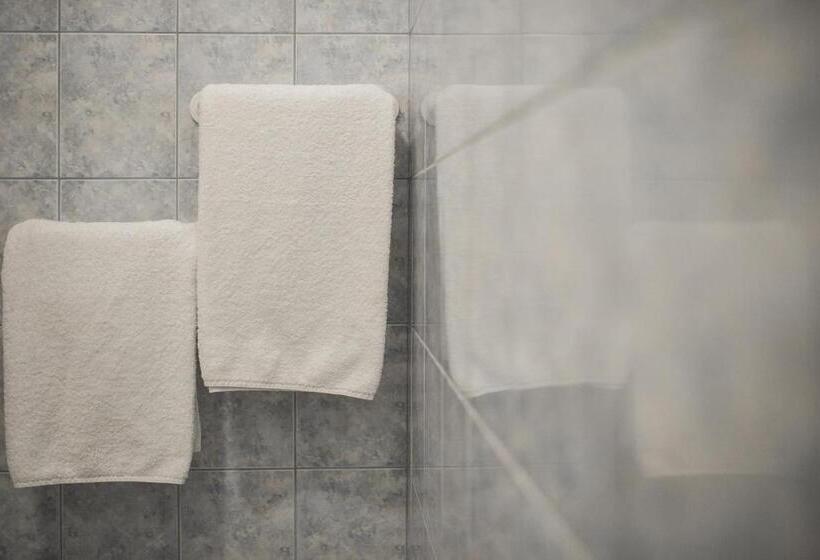 Номер Стандарт Трехместный, Carlstadt