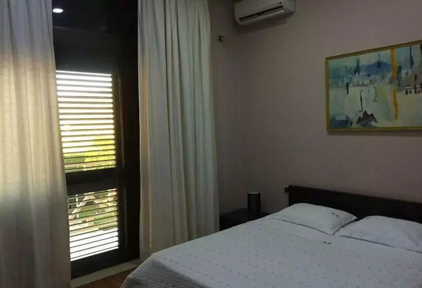 اتاق استاندارد یک نفره, Colombo Elbasan