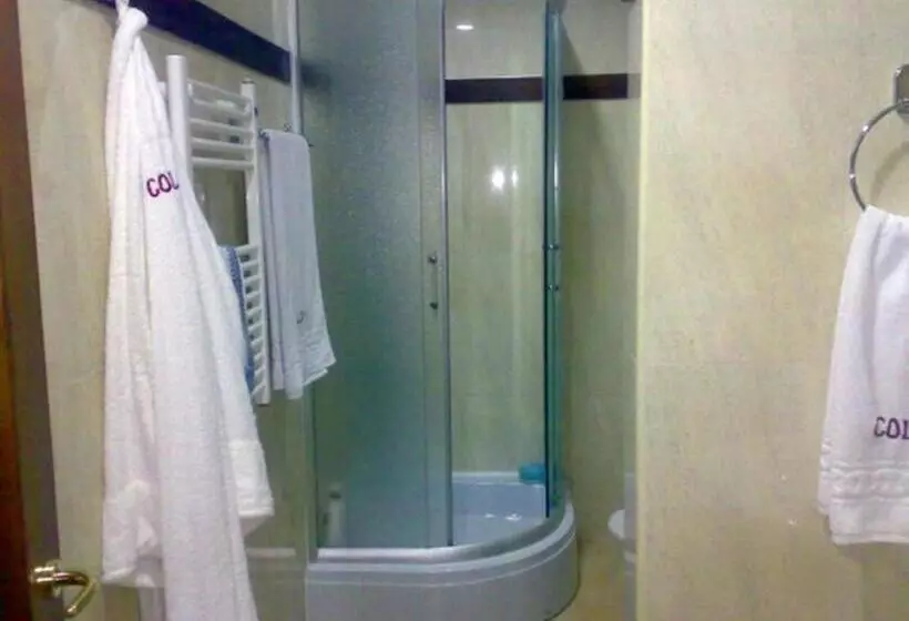 اتاق استاندارد, Colombo Elbasan