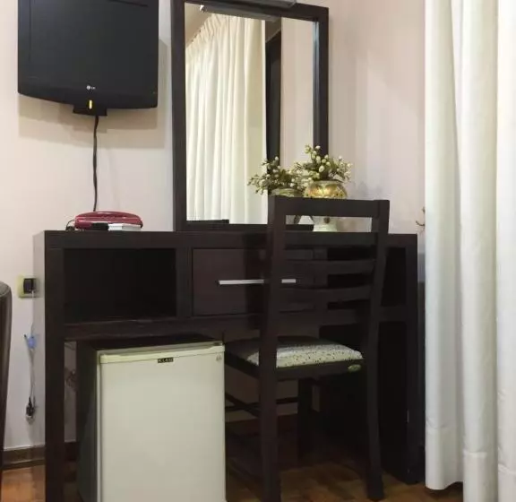 اتاق استاندارد, Colombo Elbasan
